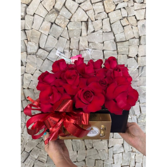 rosas in the box com ferrero rocher